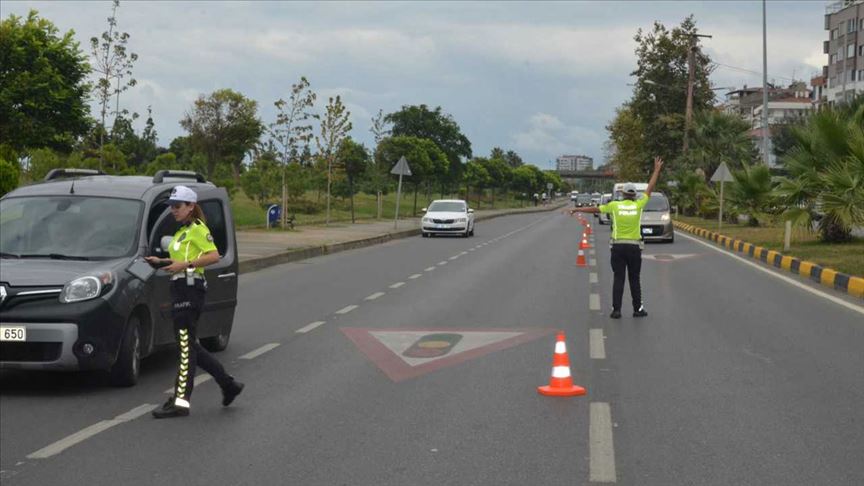 Ülke genelinde eş zamanlı hız denetimi yapıldı