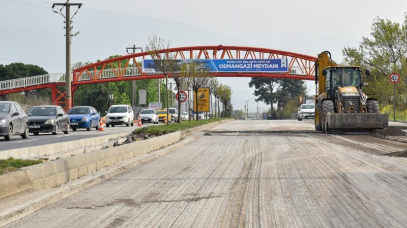 Bursa Büyükşehir Belediyesi tarafından Yaseminpark Evleri önündeki kavşağa, sola dönüş