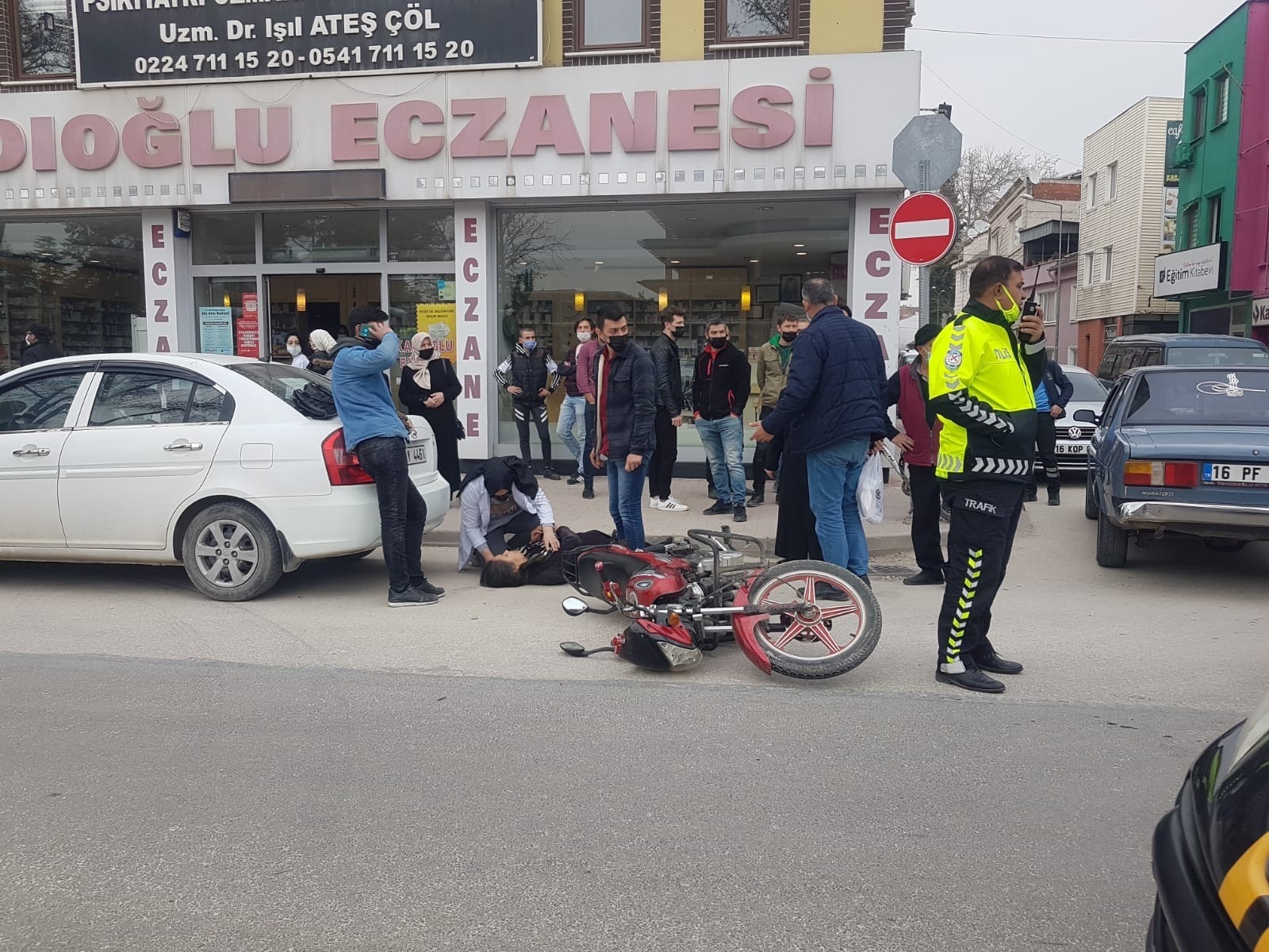 Bursa’da yaralanan annesinin başından ayrılmadı Bursa’da yaralanan annesinin başından ayrılmadı