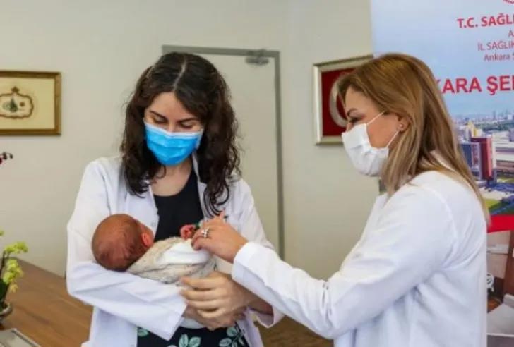 Türkiye’nin ilk antikorlu bebeği doğdu