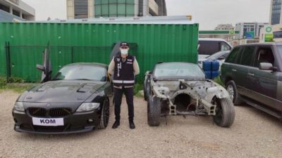 Bursa’da gerçeğinden söküp sahte lüks araç yaptılar!