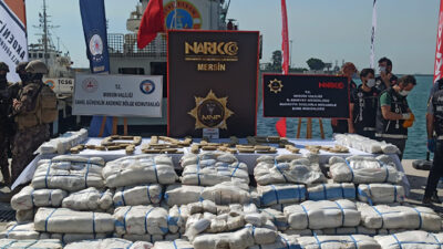 Suriye açıklarında ele geçirilmişti! 1.5 ton esrar Mersin’e getirildi