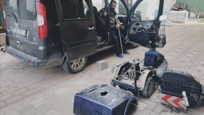 Yolda kalan engelli vatandaşın imdadına İnegöl Belediyesi yetişti