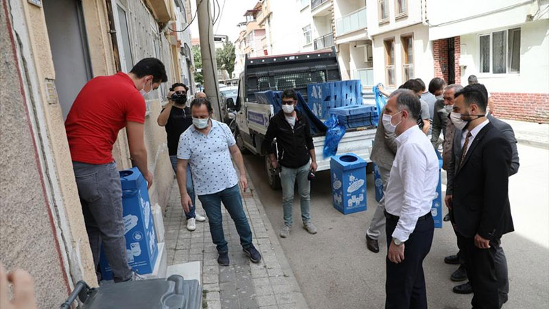 10 mahallede bireysel konteyner dağıtımı tamamlandı 10 mahallede bireysel konteyner dağıtımı tamamlandı