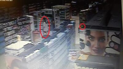 Bursa’da markette panik anları! Fotoğraf çekmek için…