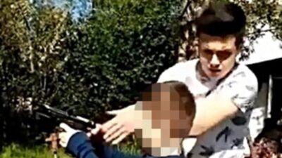 Dayısı tabancayla ateş ettirdi, babası görüntüledi