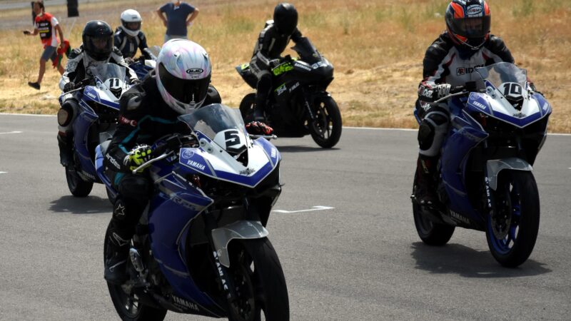 Türkiye Motosiklet Federasyonu'nun İzmir Ülkü Yarış Pisti'nde düzenlediği Türkiye Pist