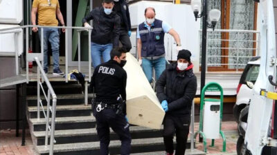 Korkunç olay! Doktor baba ile 11 yaşındaki kızı evlerinde ölü bulundu