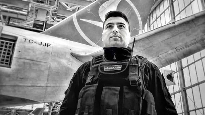 Şehit uzman çavuş için Ağrı’da tören