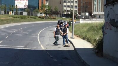 Polis alarma geçti! Sokak ortasında çatışma