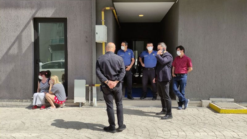 Bursa'da bir kişi tartışma sırasında kardeşini silahla öldürdükten sonra intihar