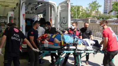 Yolcu minibüsü devrildi: 10 yaralı