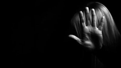 Mide bulandıran olay! Takdir belgesi karşılığında cinsel istismar