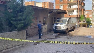 Boşanma aşamasındaki eşini ve kayınvalidesini yaraladı