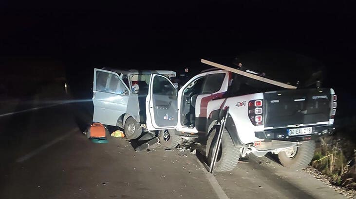 Feci kaza! Ölü ve yaralılar var