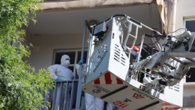 Korona hastasını kurtarma operasyonu! 8 kişi taşıyabildi