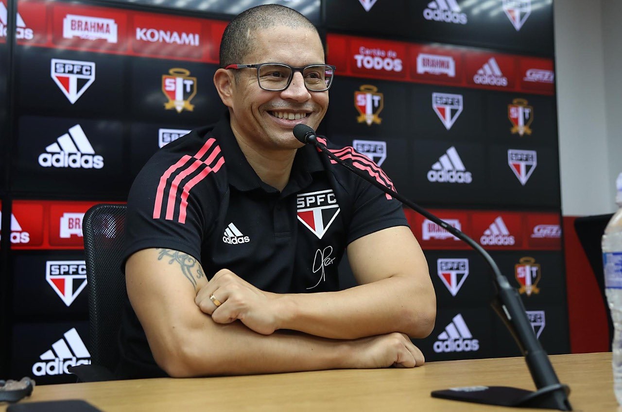 Alex de Souza’dan Bursaspor taraftarına övgü Alex de Souza’dan Bursaspor taraftarına övgü