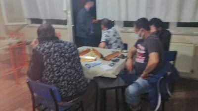 Bursa’da spor kulübü lokaline kumar baskını!