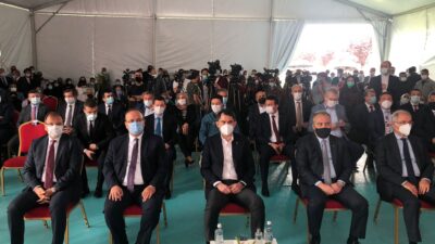 Bursa’da dev açılış! Bakan Kurum’dan isim önerisi…