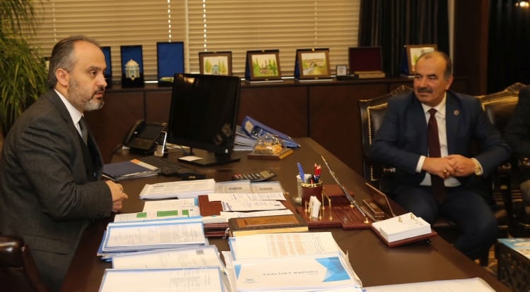 Bursa’da deniz salyası krizi! Aktaş’tan, Türkyılmaz’a gönderme…