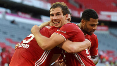 Bundesliga'da Leipzig'in Borussia Dortmund'a deplasmanda 3-2 yenilmesinin ardından Bayern Münih,