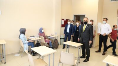 Büyükşehir’le adım adım üniversiteye