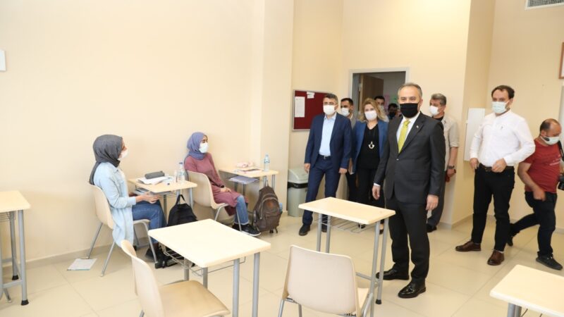 Büyükşehir Belediyesi, ücretsiz hazırlık kursları, ücretsiz test kitapları, sınavı kazananlara