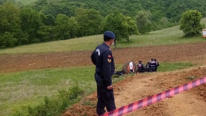 Bursa’da meydana gelen traktör kazasında bir kişi hayatını kaybetti.