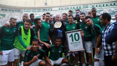 Bursaspor taraftarı Pablo Martin Batalla’yı unutmadı