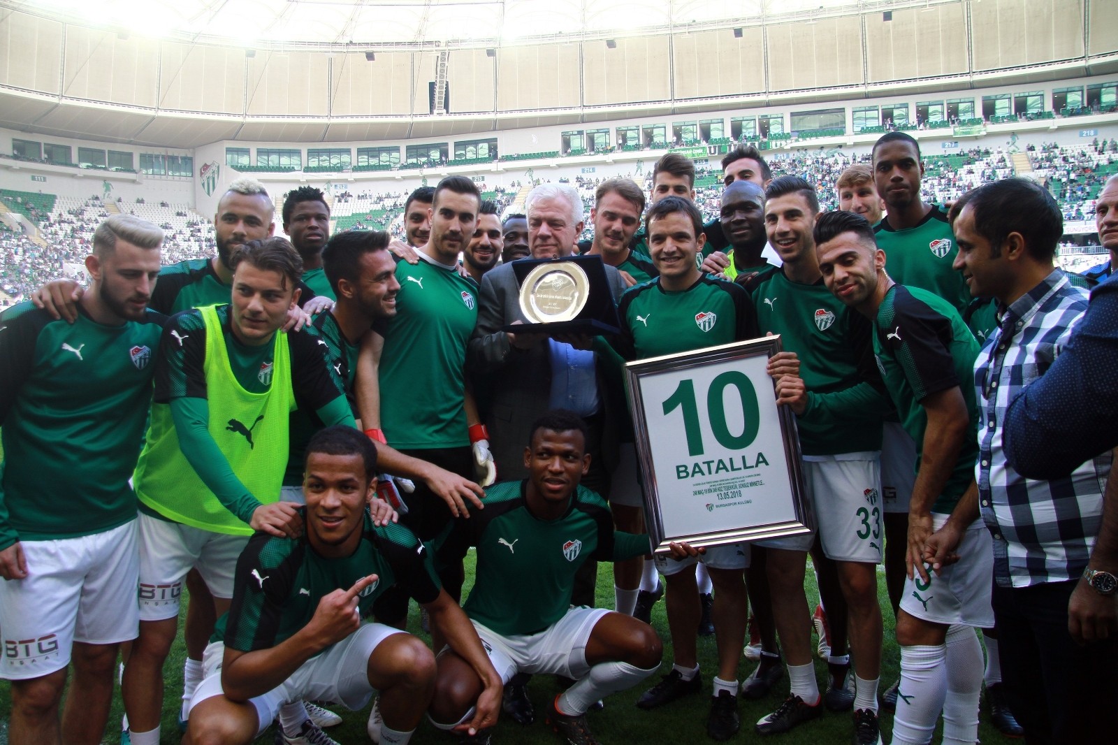 Bursaspor taraftarı Pablo Martin Batalla’yı unutmadı Bursaspor taraftarı Pablo Martin Batalla’yı unutmadı