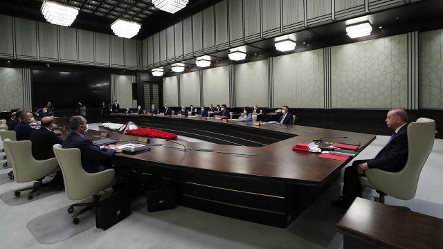 Normalleşme takvimi nasıl olacak? Gözler Kabine’de…