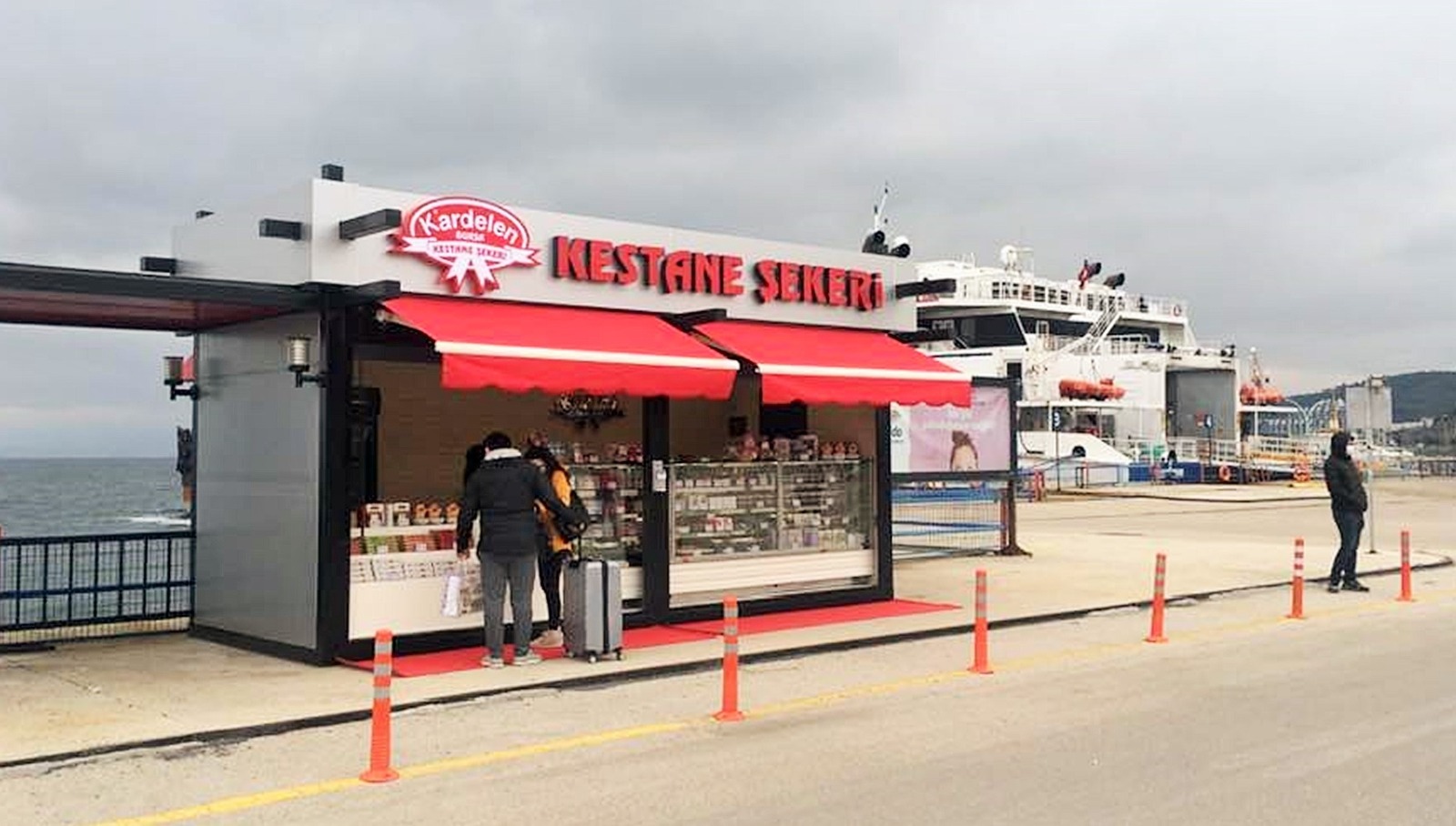 Kardelen Kestane Şekeri İDO Güzelyalı İskelesinde