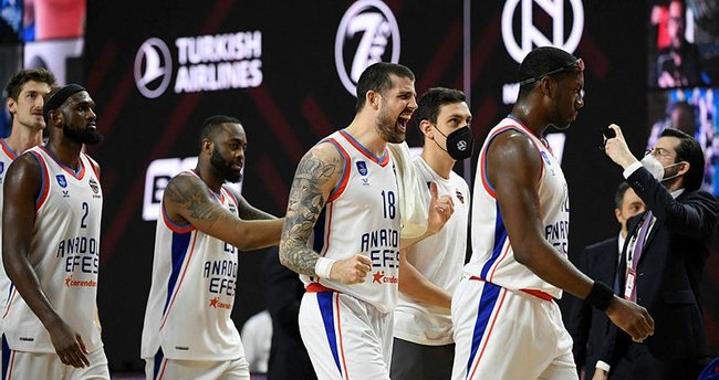 Anadolu Efes tarih yazdı! Avrupa’nın en büyüğü oldu…