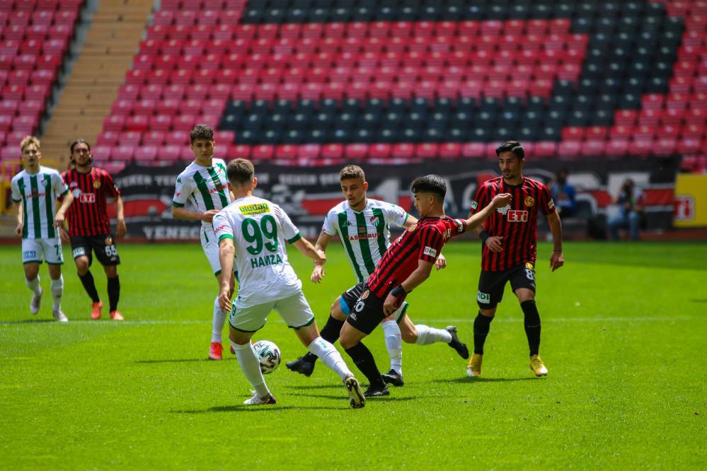 Bursaspor’dan sıcak maç sonu yorumu! Bursaspor’dan sıcak maç sonu yorumu!