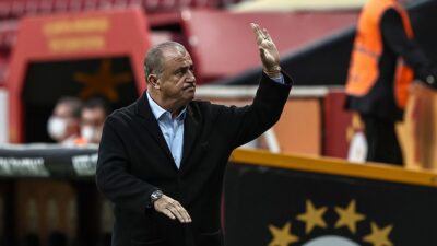 Galatasaray'da Yönetim kararıyla ertelenen 29 Mayıs'taki seçim, pandemi koşulları el