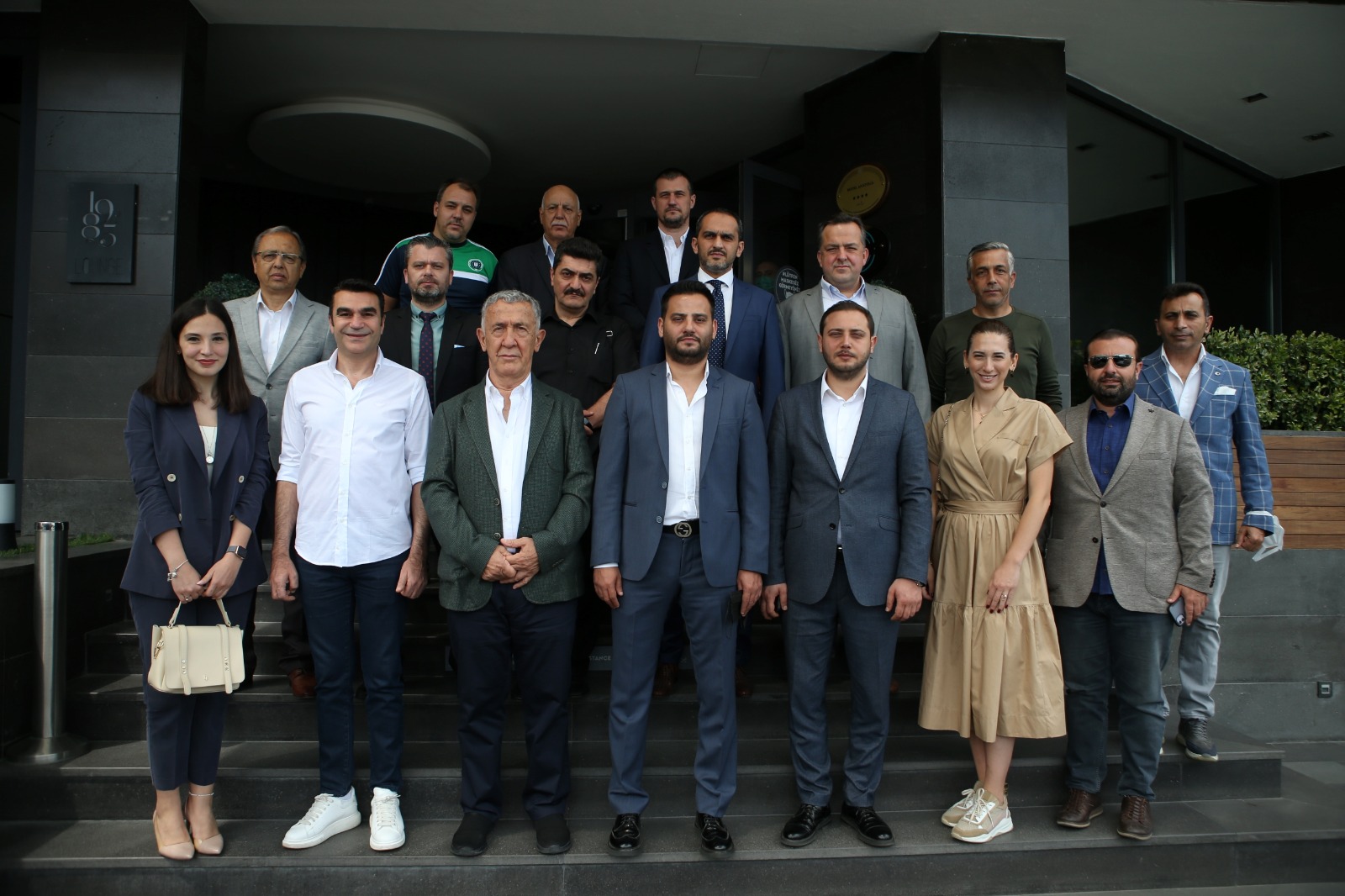 Federasyon başkanından Büyükşehir’e ziyaret…