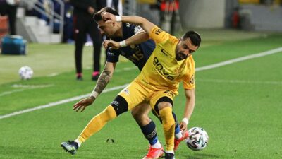 Süper Lig'de 40. hafta maçları sürpriz sonuçlara sahne oldu... Lider