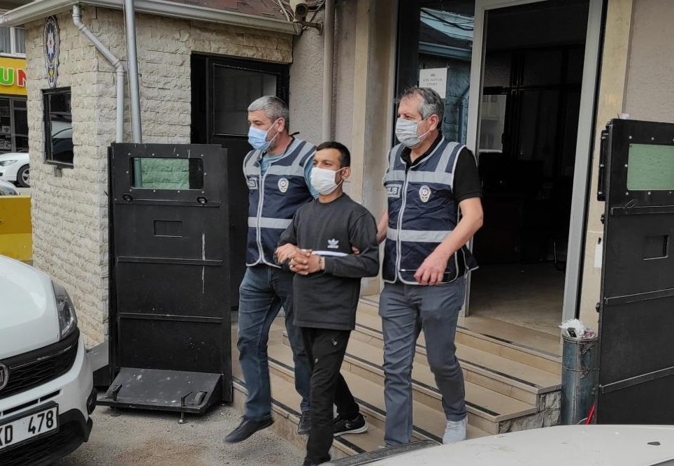 Bursa’da katil zanlısı yakalandı! Bursa’da katil zanlısı yakalandı!