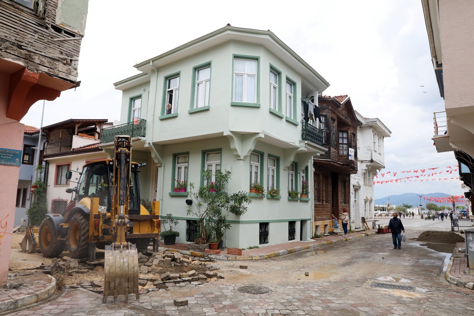 Girit Mahallesi 2. etap projesi başladı Girit Mahallesi 2. etap projesi başladı