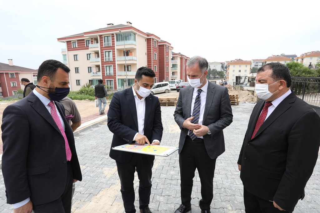 İnegöl Yeni Mahalle sokakları sil baştan yenileniyor İnegöl Yeni Mahalle sokakları sil baştan yenileniyor