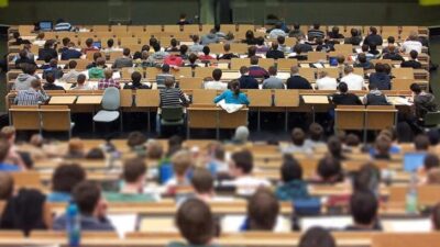 YÖK harekete geçti! Yüz yüze eğitimle ilgili yeni gelişme