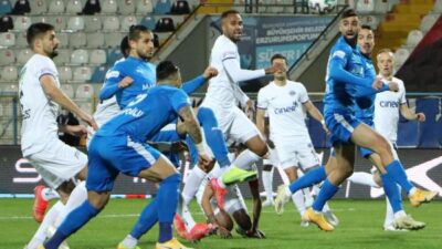Spor Toto Süper Lig'de tarihi bir akşam yaşandı. Ligin 40.