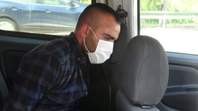 Bursa’da polisten kaçtı, silah ve sahte izin belgesiyle böyle yakalandı