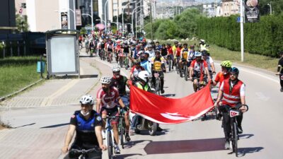 Bursa’da bu kortejin sonu yok!