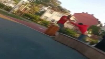 Çocuk parkında dehşet anları