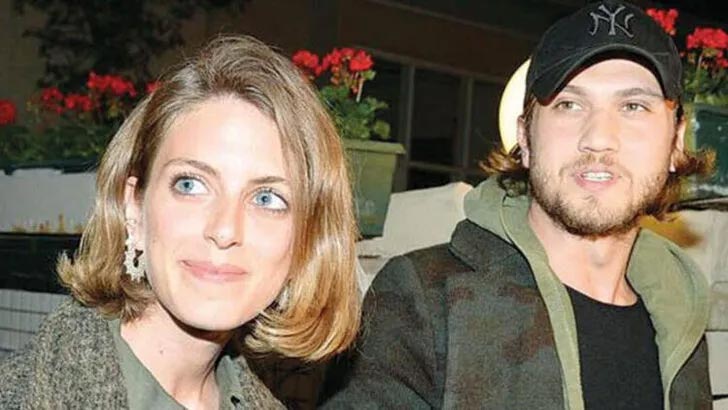 Bige Önal 20’li yaş akımı için doların 2001 yılındaki kurunu paylaştı Bige Önal 20’li yaş akımı için doların 2001 yılındaki kurunu paylaştı