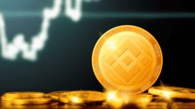 Dünyanın en büyük kripto para borsası Binance, para çekmeyi geçici olarak durdurdu