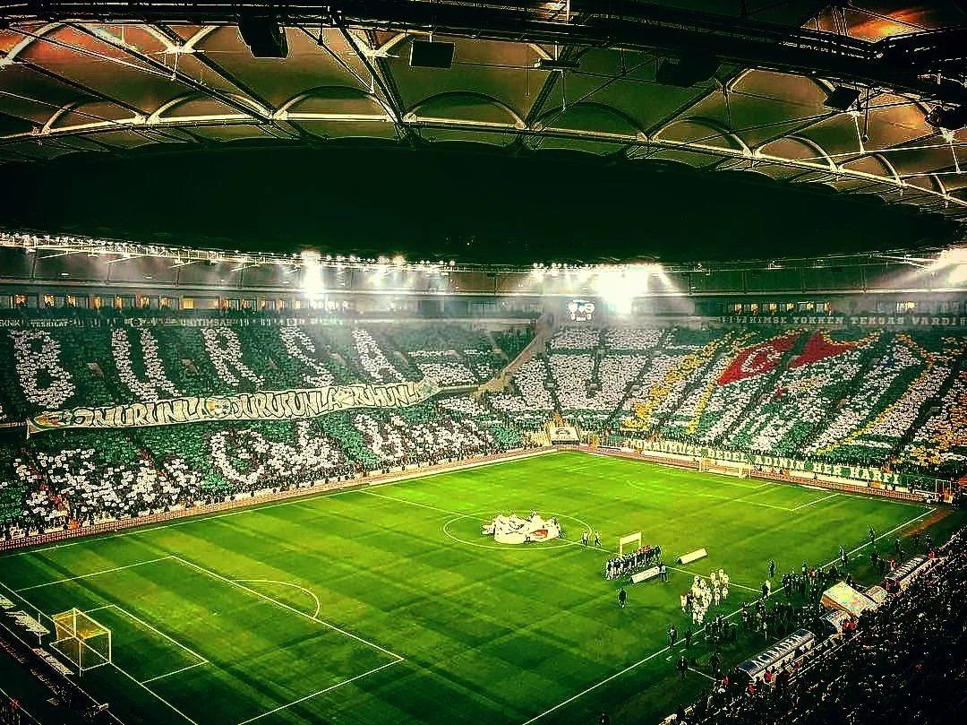 Bursa resmen ayaklandı! Dünyaca ünlü firmaya mesaj yağmuru… Bursa resmen ayaklandı! Dünyaca ünlü firmaya mesaj yağmuru…