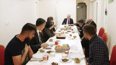 Cumhurbaşkanı Erdoğan’dan sürpriz iftar ziyareti
