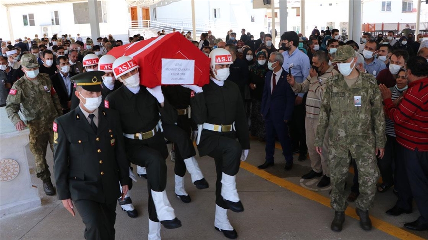 Uzman Onbaşı Mehmet Can Kaya memleketinde son yolculuğuna uğurlandı